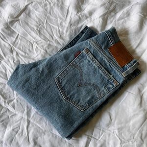 NWT Levi’s High Waisted Wedgie Jeans (size: 24)